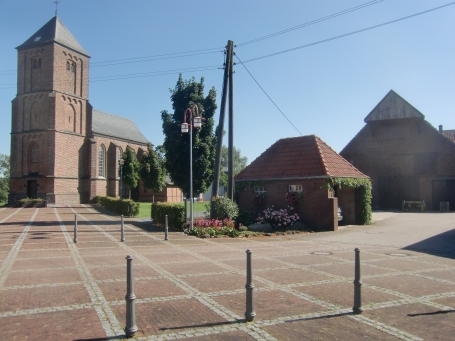 Rheinberg-Wallach : Kaiserstraße, Evangelische Kirche Wallach